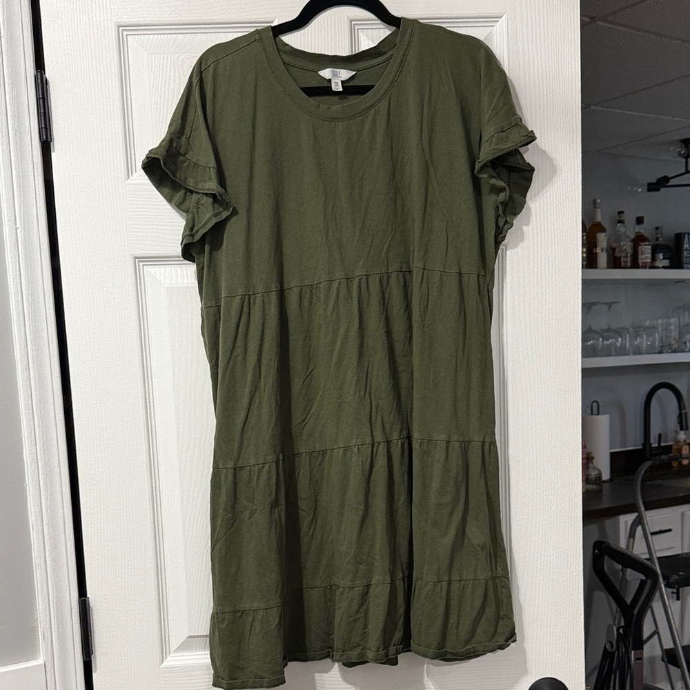 Time and Tru Forest Green Dress
